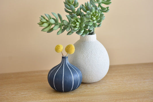 Modern Decorative Bud Vase